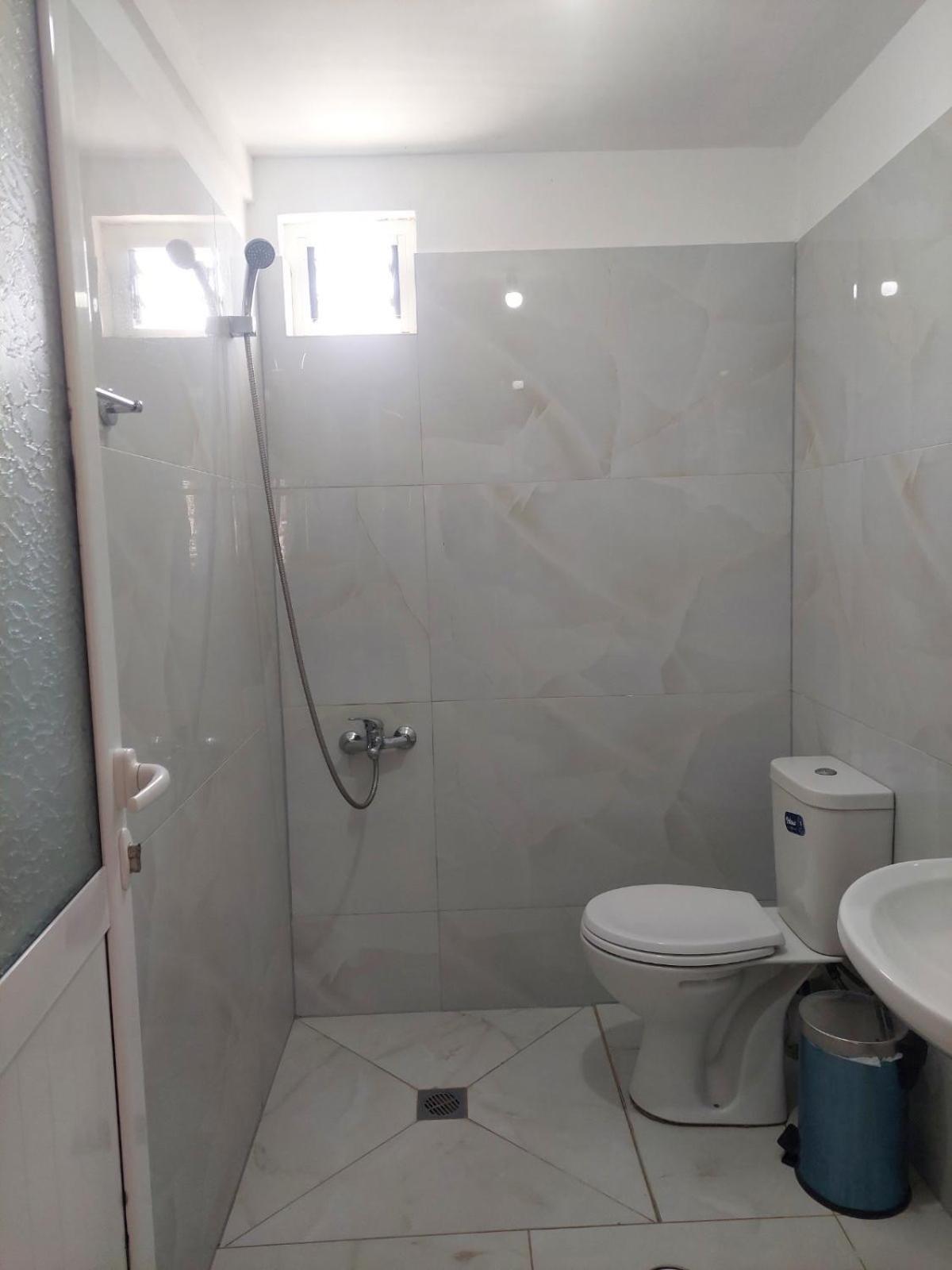Qeparo Antonio Rooms Bagian luar foto
