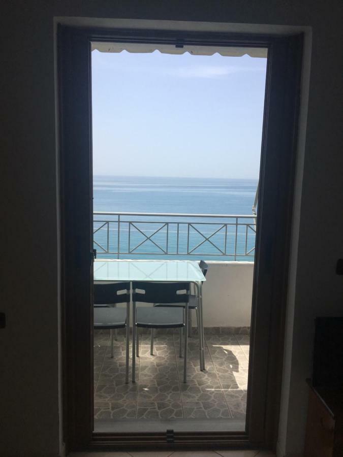 Qeparo Antonio Rooms Bagian luar foto